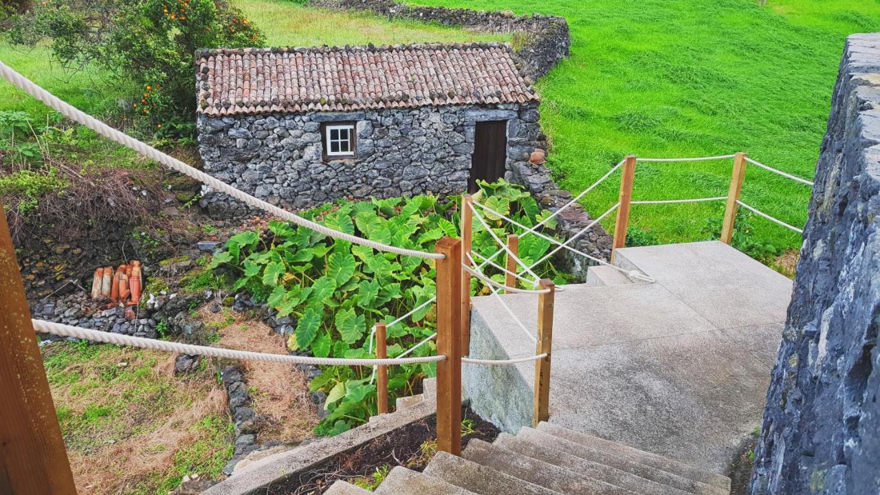 Casa Dos Caldeiras Bed & Breakfast Lajes do Pico Exterior photo